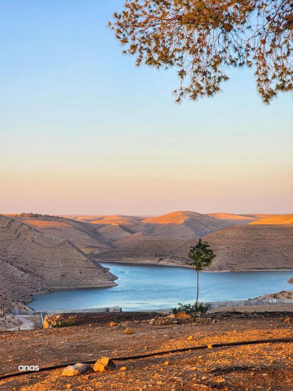 Hotel Wadi Al-Wala View Camp Madaba Exterior foto